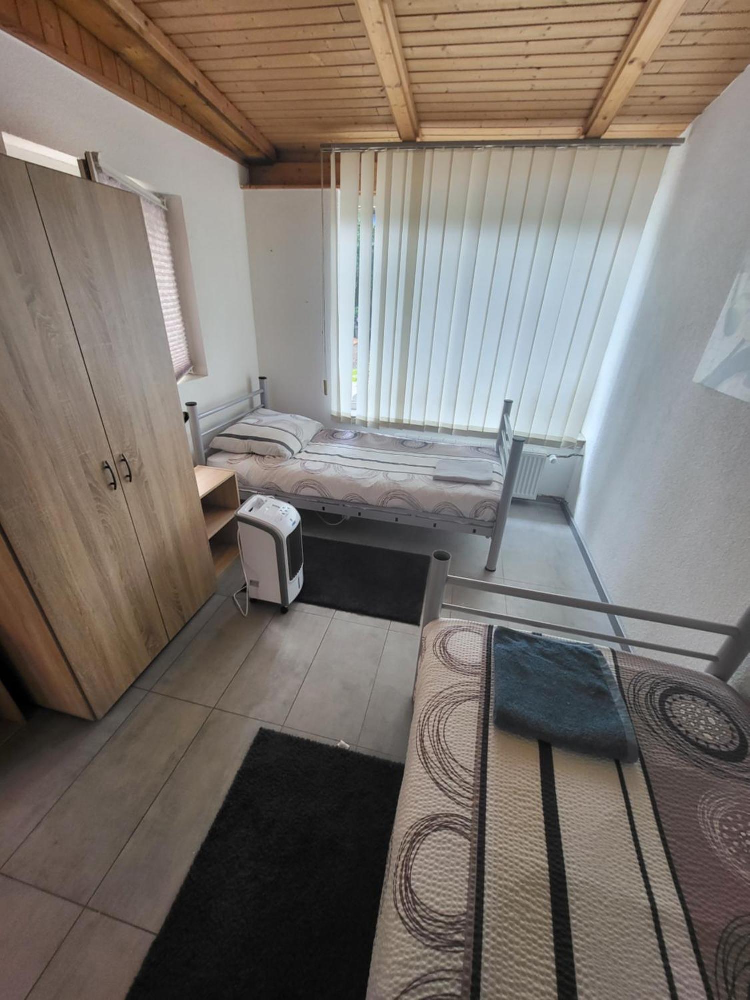 Pension Mediterrano Bedburg Buitenkant foto